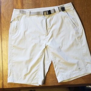 Outside Wear White Sierra beige shorts size 10